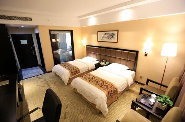 Jinan Yue Ming Xuan Hotel شي نان المظهر الخارجي الصورة